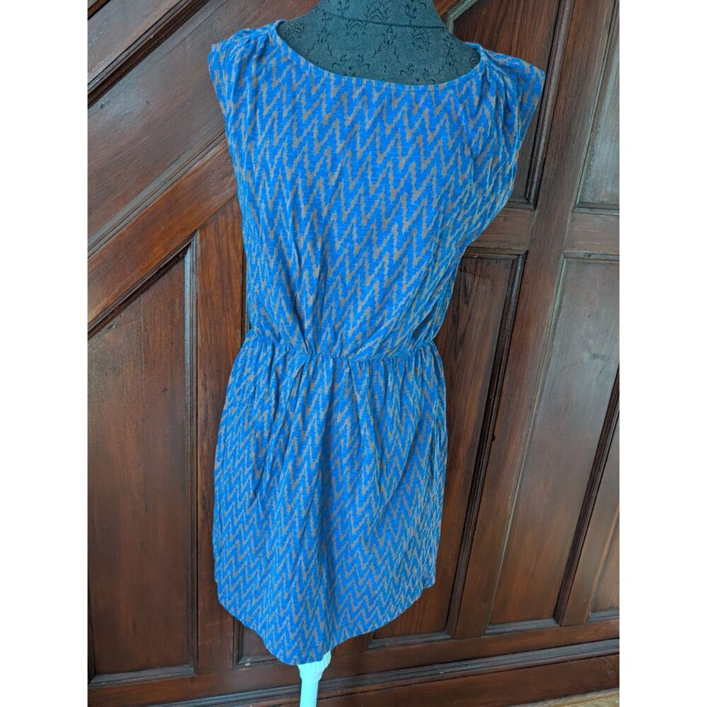 Ann Taylor Loft Blue & Tan Chevron Print Dress S